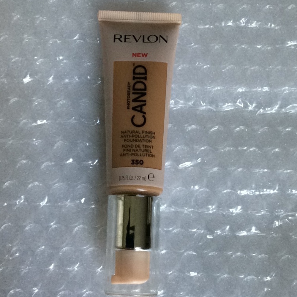 🐶 $4 🐶 Revlon Candid Foundation 350 Nat Tan